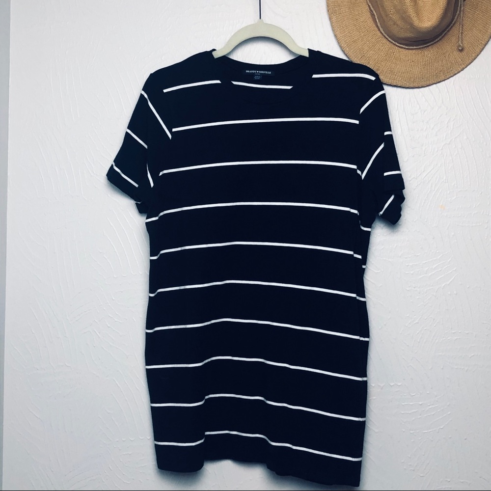 BRANDY MELVILLE I black and white stripe top